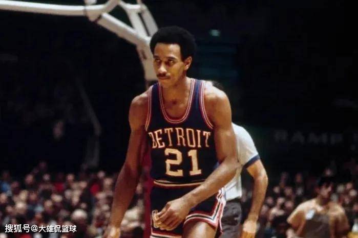 他发现自己 他发现自己